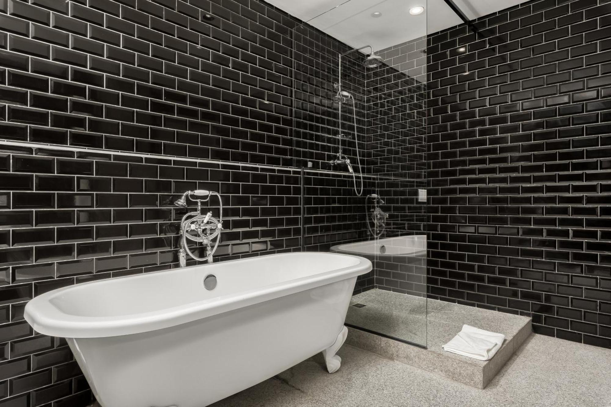 Neighbourgood Loop Street Hotel Cape Town Room photo