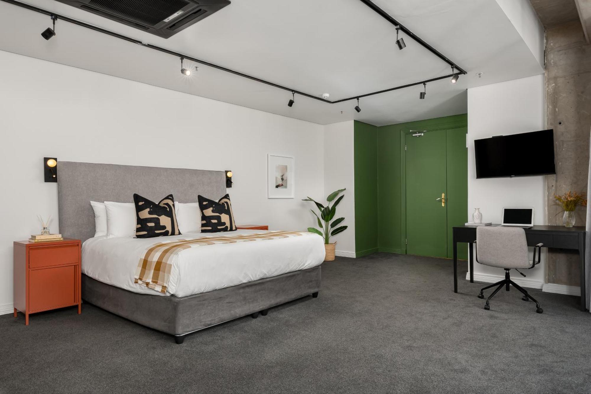 Neighbourgood Loop Street Hotel Cape Town Room photo